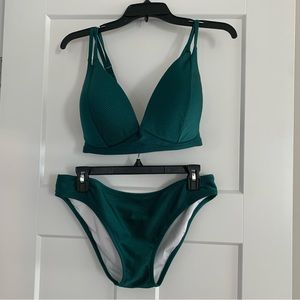 Shade Shore new condition - never worn. Top 38D. Bottoms L. Paid $23 each piece.